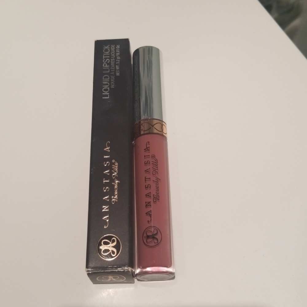 Anastasia Beverly Hills liquid lipstick